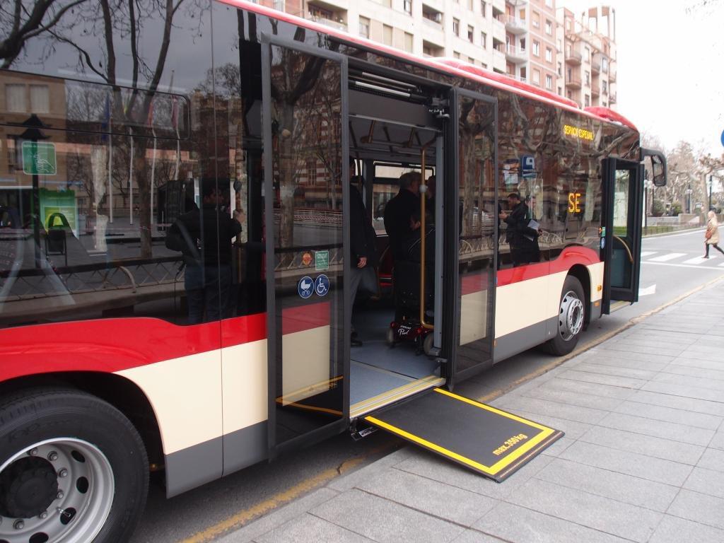 Imagen Diez líneas de autobús urbano y varias calles del centro se verán afectadas mañana domingo por la tarde con motivo de la Cabalgata de Reyes